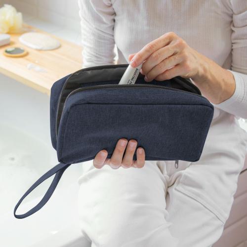 Necessaire colgante