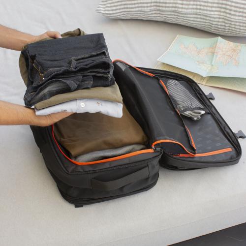 mochila para viaje carry on personalizada con logo para empresas_ argentina
